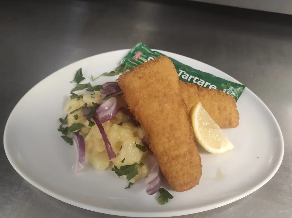 mömax Restaurant Halle_(Saale)_slider_image_2