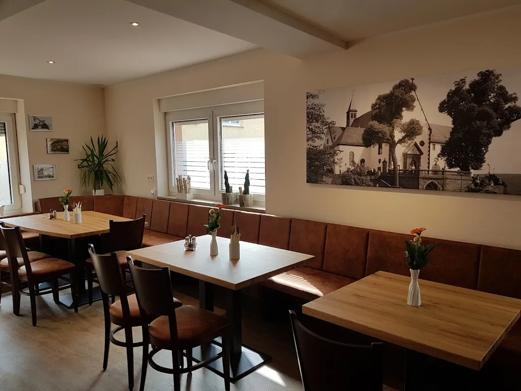 Zum Engel ristorante a Großheubach