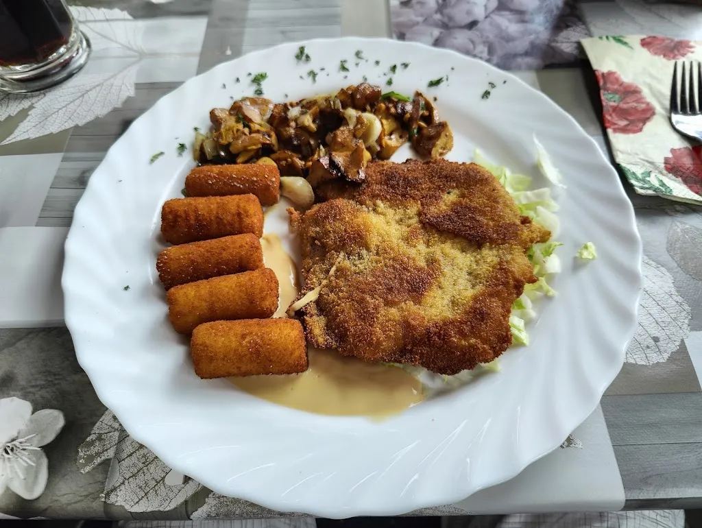 Matthias Bang_Gaststätte Zum Kelterberg_Salzatal_review