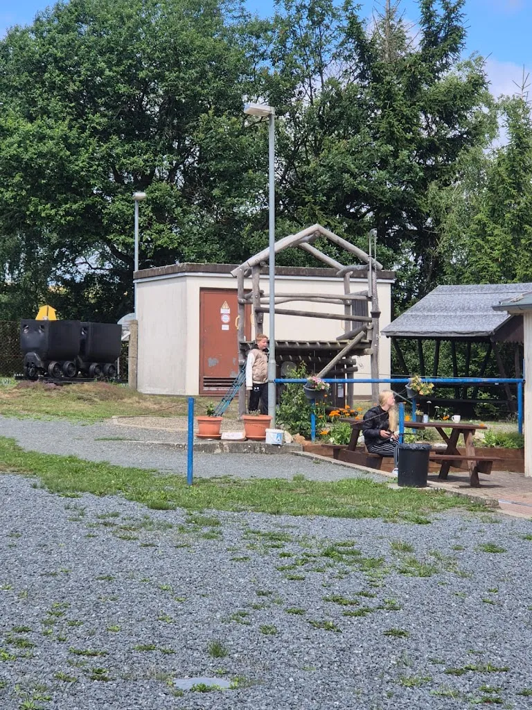 Dennis Bohlken_Glasebach Pit_Straßberg_review