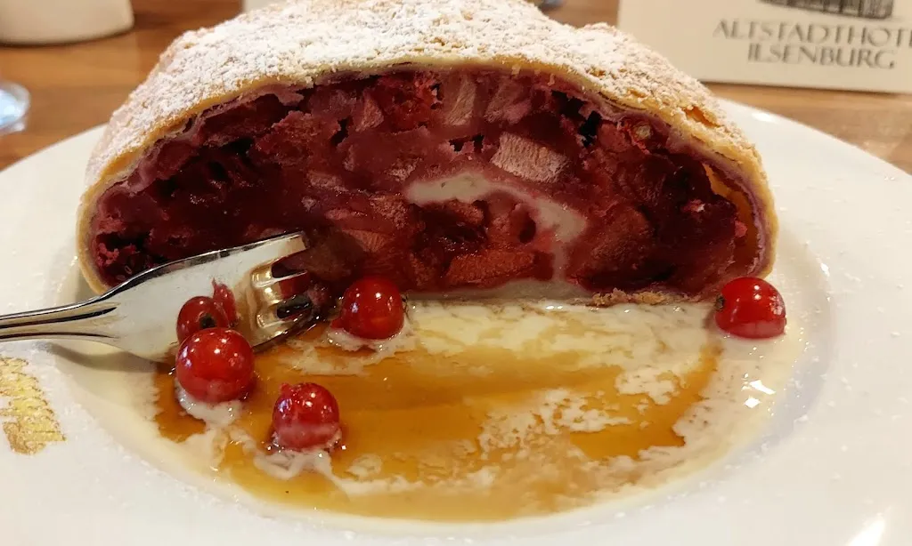 Menu_Lindenhof Cafe Restaurant__image_3