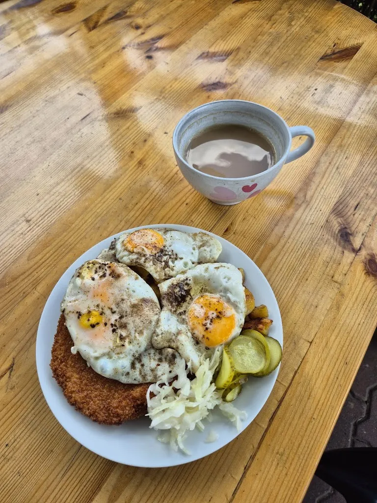 Mikel Happy_JWD - Imbiss 4.6_Kemberg_review