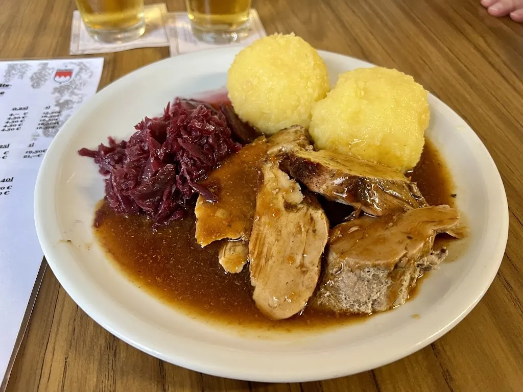 Häckerwirtschaft Familie Gerhard Schmitt restaurant in Großheubach