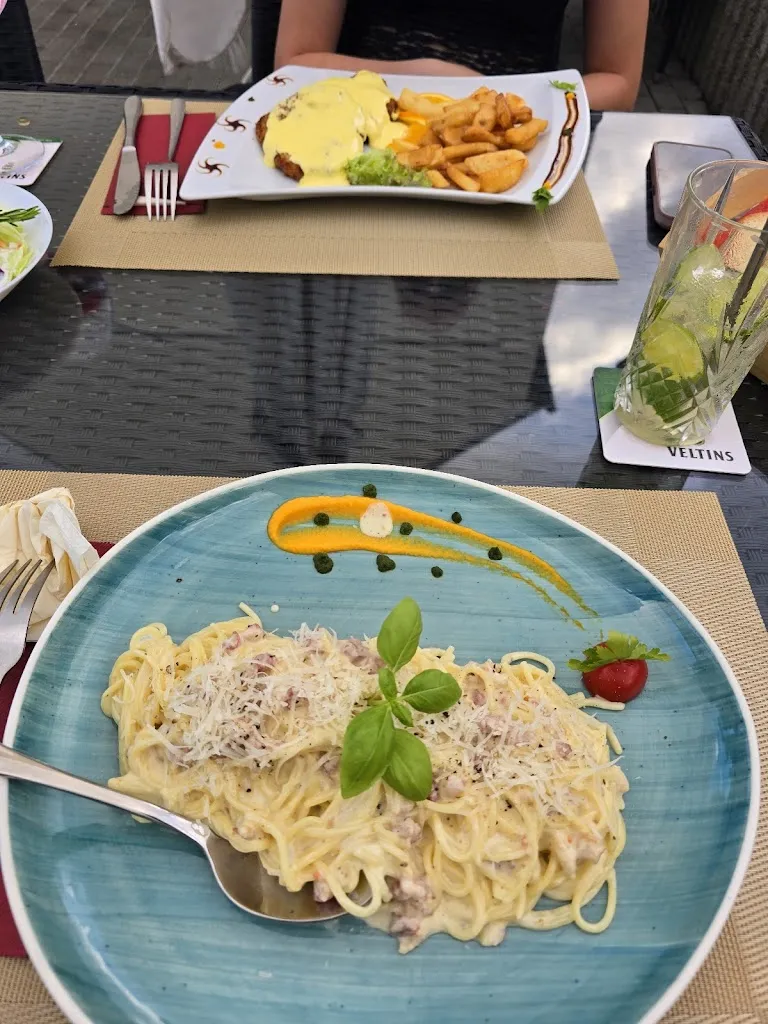 Amantia Restaurant_(Anhalt)_slider_image_2