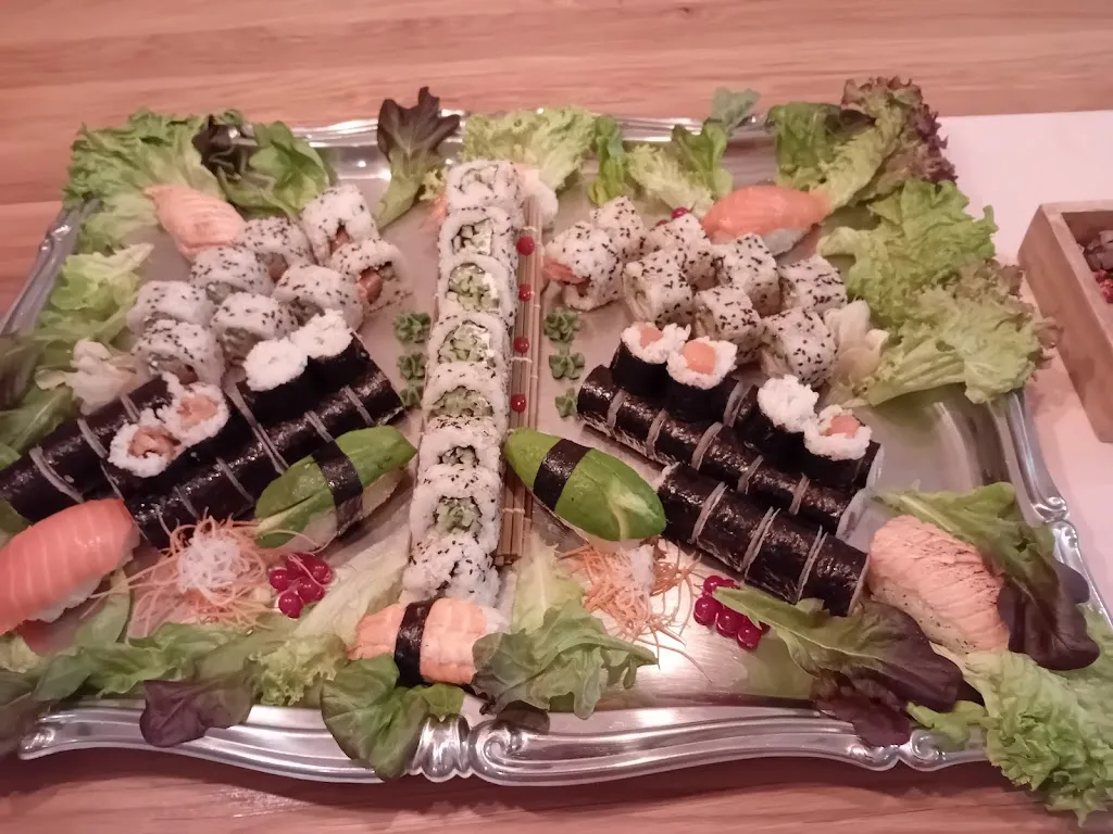 Cornelia Richter_HungAsien_(Elster)_review