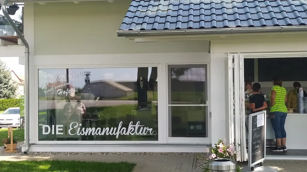 Die Eismanufaktur restaurant in Jessen