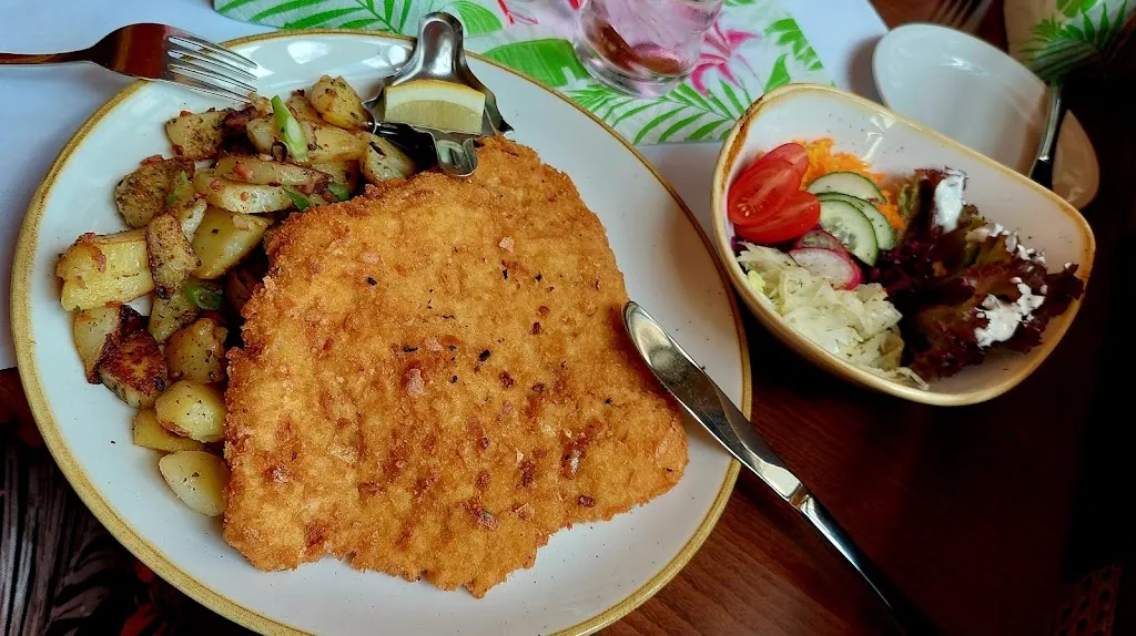 Maxx Restaurant Café Pup im cCe_Leuna_slider_image_3