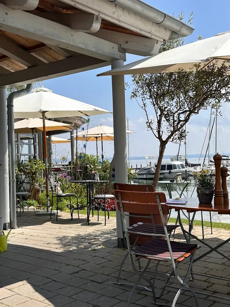 Tagesbar INSELBLICK_Chiemsee_slider_image_1