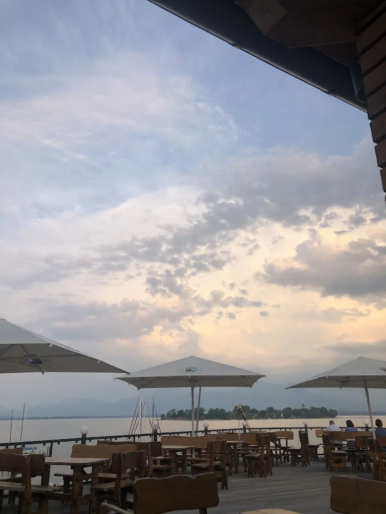 Tadeáš Neupauer_Zur Überfahrt – Bayerische Küche und Chiemseefische_Chiemsee_Bewertung