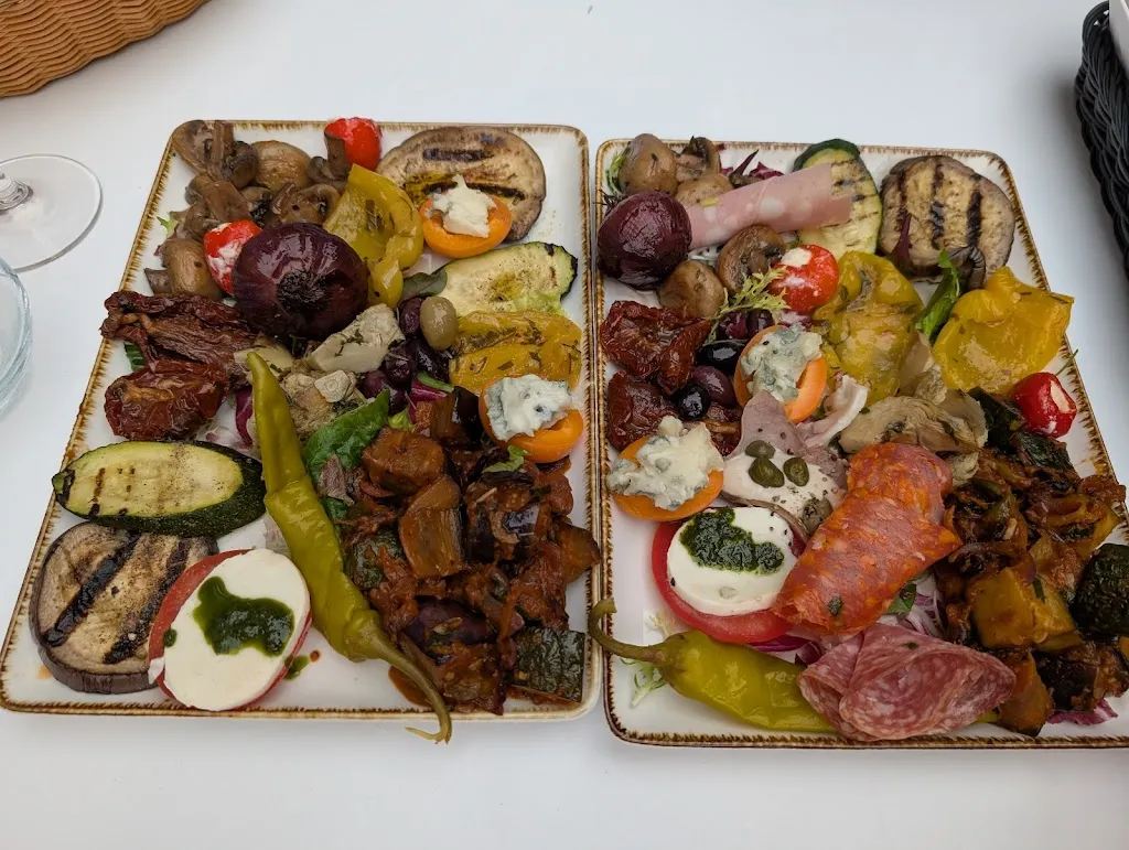 Buon Gusto Wedel Hamburg_Wedel_slider_image_3