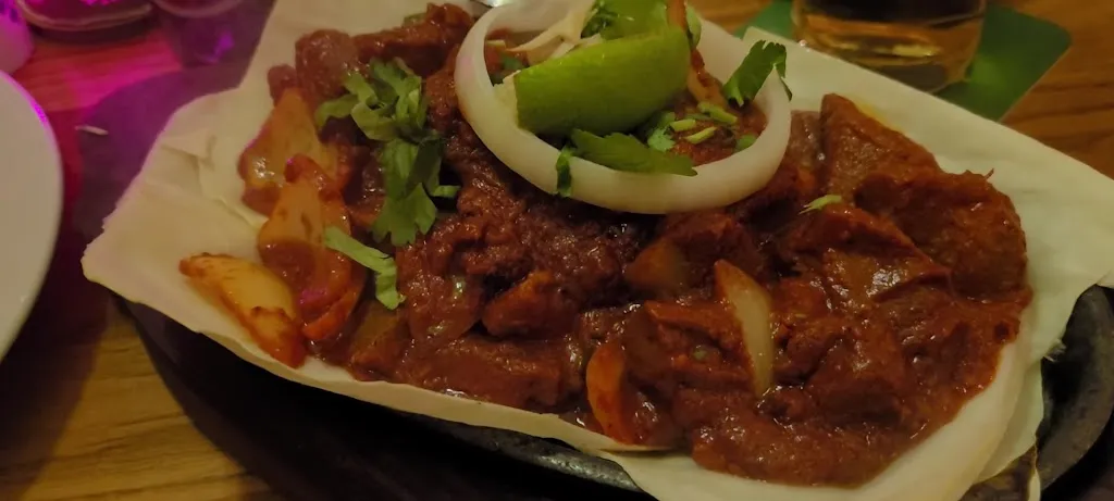 Sadhu_Kiel_slider_image_2