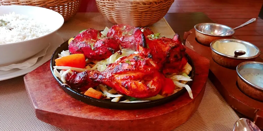 Taj-Mahal_Plön_slider_image_3