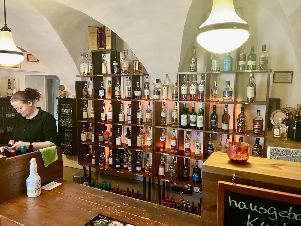 Hofwirtschaft Cranachhof restaurant in Wittenberg