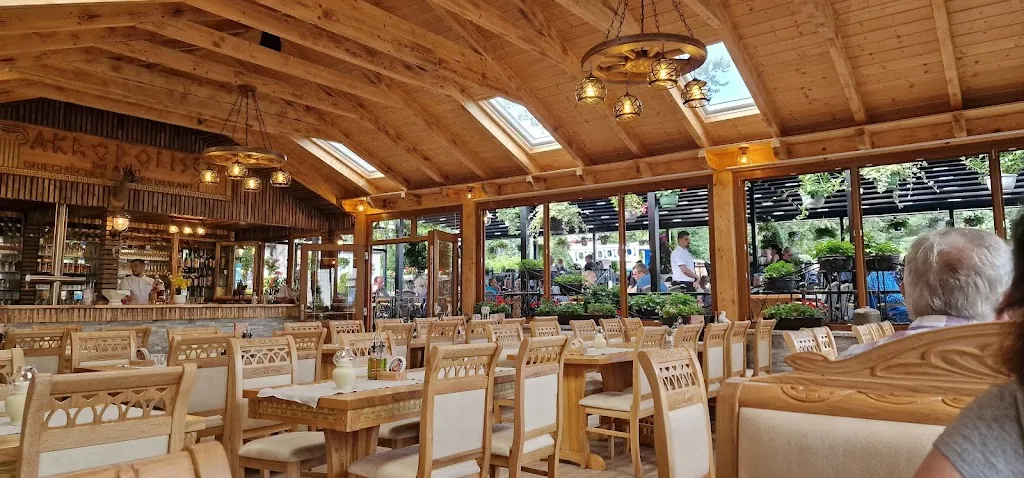 Akropolis bei Asteri_Wittenberg_slider_image_3