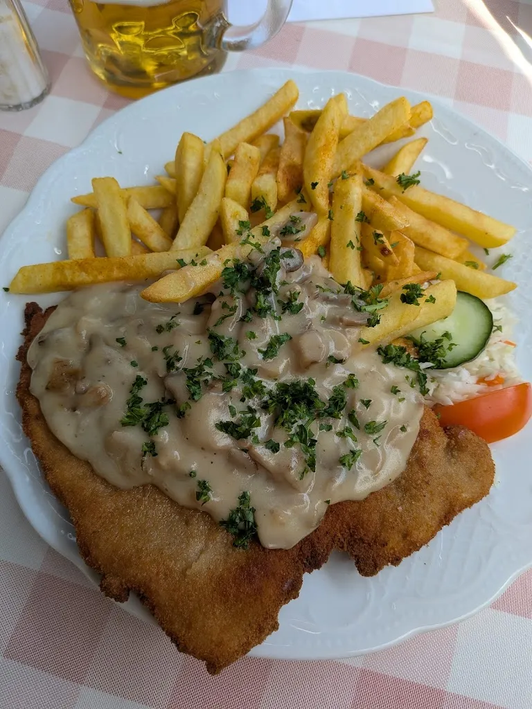 Ike Ichael_Zum hauenden Schwein_Oranienbaum-Wörlitz_review