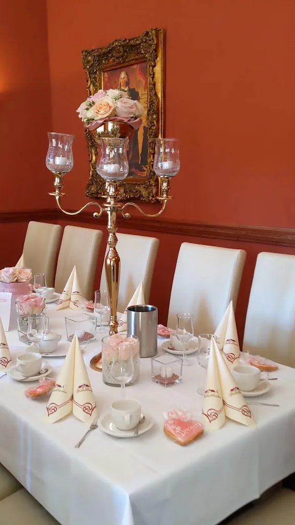 Hotel-Restaurant & Café Waldschlösschen_Wangen_slider_image_1