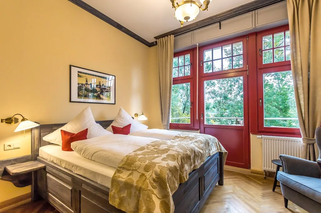 Hotel-Restaurant & Café Waldschlösschen_Wangen_slider_image_2