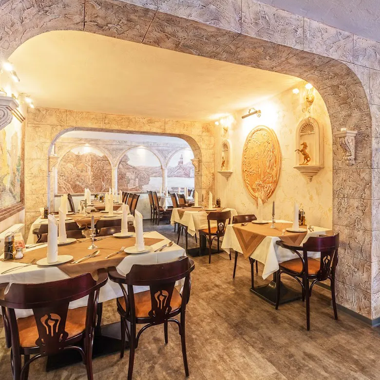 Piccolo Mondo Italienisches Restaurant_Magdeburg_slider_image_1