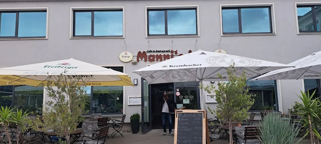 Jenova X_Mannis Lou_Sangerhausen_review