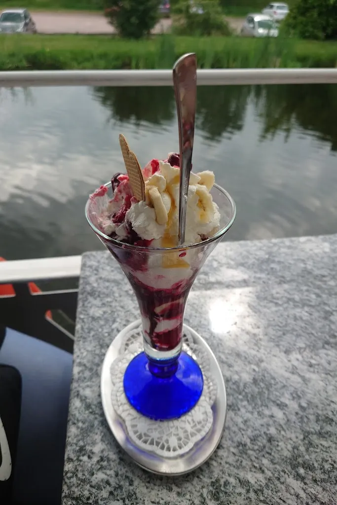 Menu_Forellenhof „Paschlewwer Freizeit- & Ferienhof“_Land_image_9