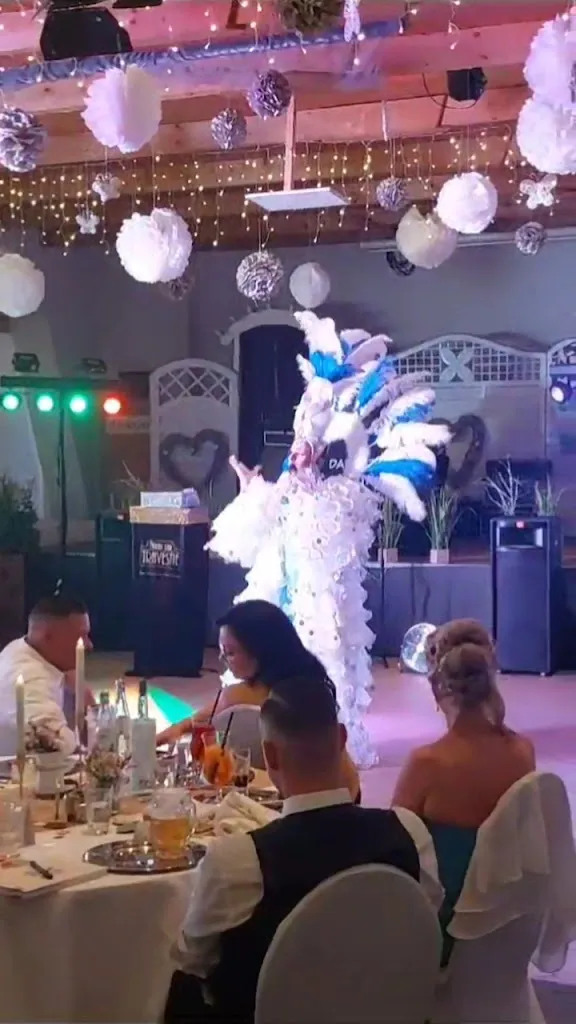 Forellenhof „Paschlewwer Freizeit- & Ferienhof“_Land_slider_image_2