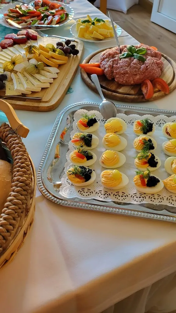 Menu_Restaurant and guesthouse 