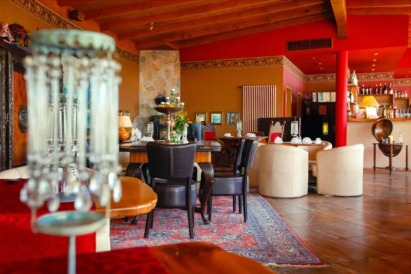 trattoria al faro restaurant in Muldestausee