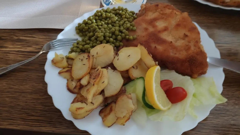 Gabi Wolter_Gaststätte Angermann_Teuchern_review