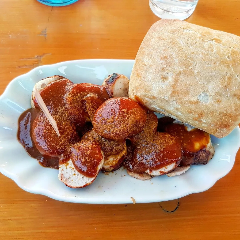 Darlene S_Biergarten WENNINGER HOF_Grafenau_reseña