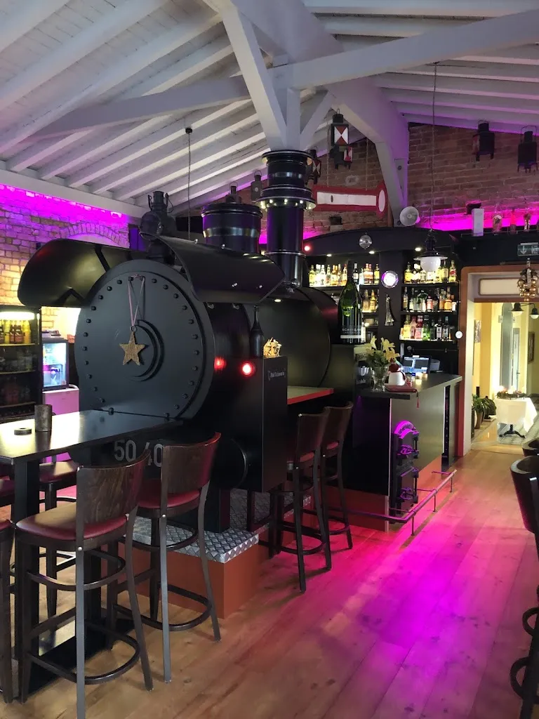 Manuel K._Schlafwagenhotel Historischer Bahnhof Gadebusch_Gadebusch_review