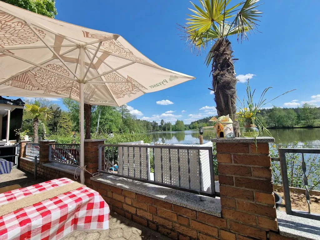 Seerose Restaurant Roth_Roth_slider_image_3