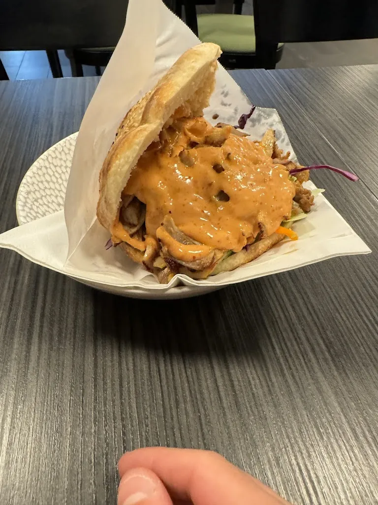 Andrew Roberts_GOMAN Restaurant_Altdorf_review