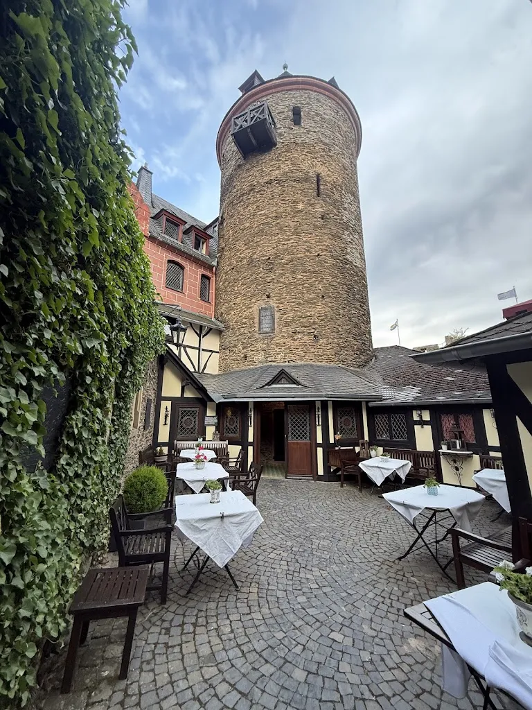 Puvit_Burghotel Auf Schönburg Oberwesel_Oberwesel_review