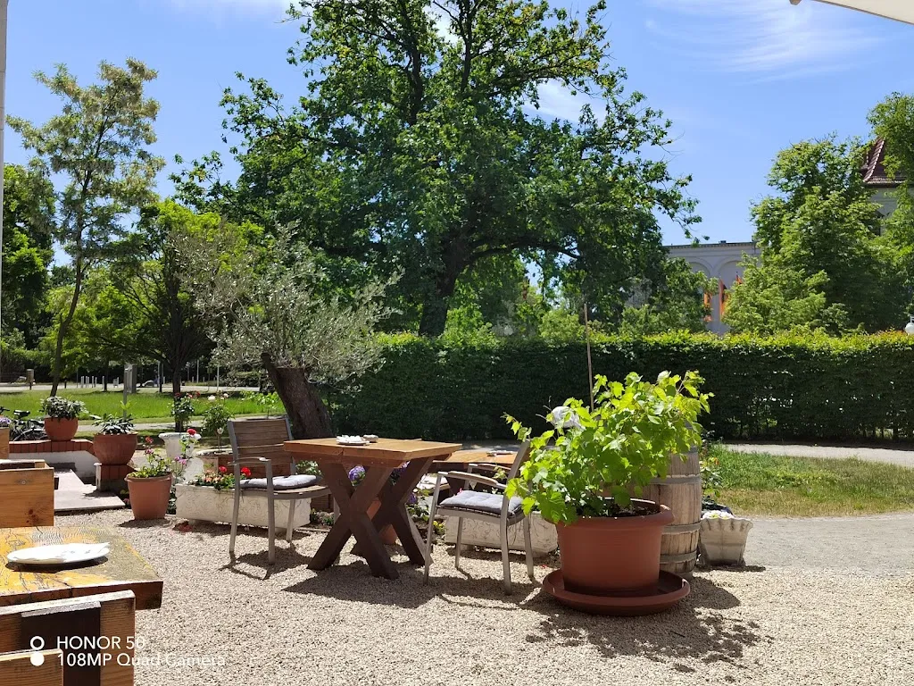 Griechisches Restaurant ATHOS Schönebeck_(Elbe)_slider_image_1