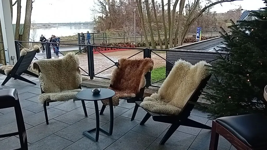 WELTRAD__slider_image_2