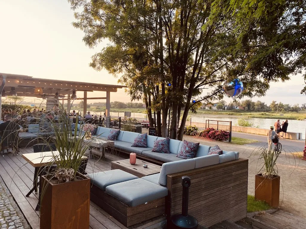 WELTRAD__slider_image_3