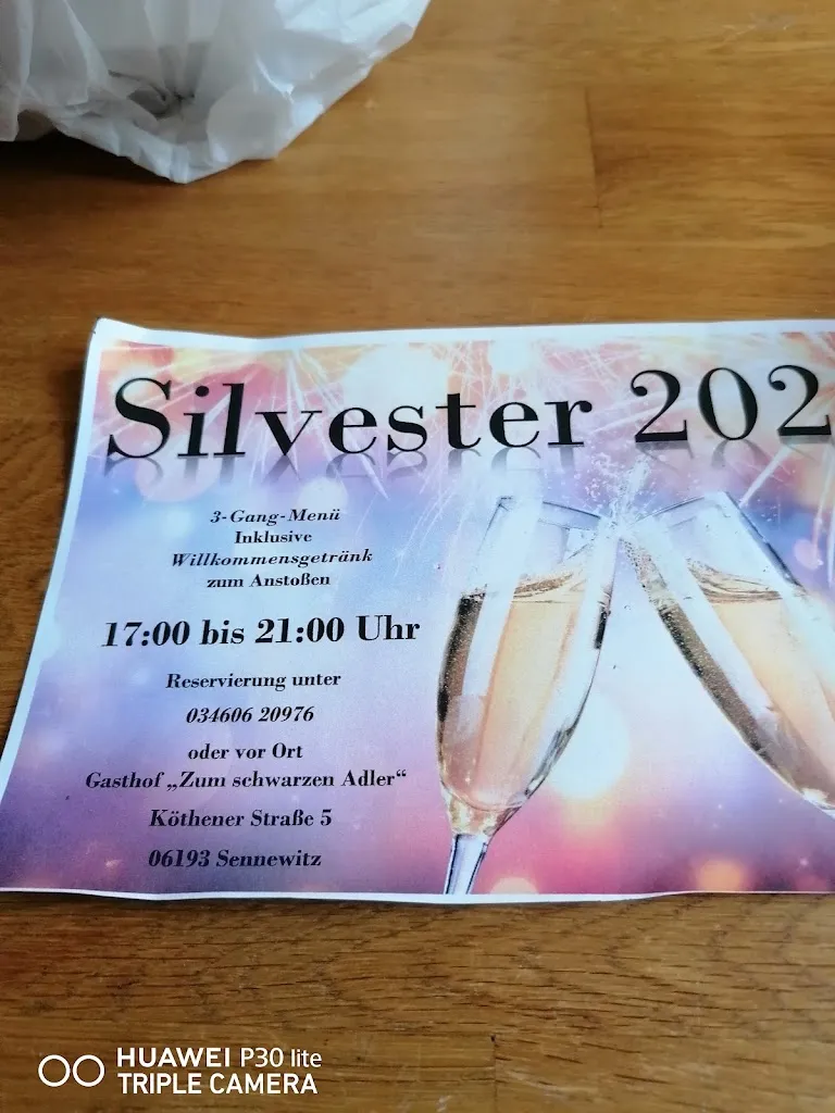 Wolfgang Müller_Sybille Kaiser Gaststätte Zum schwarzen Adler_Petersberg_review