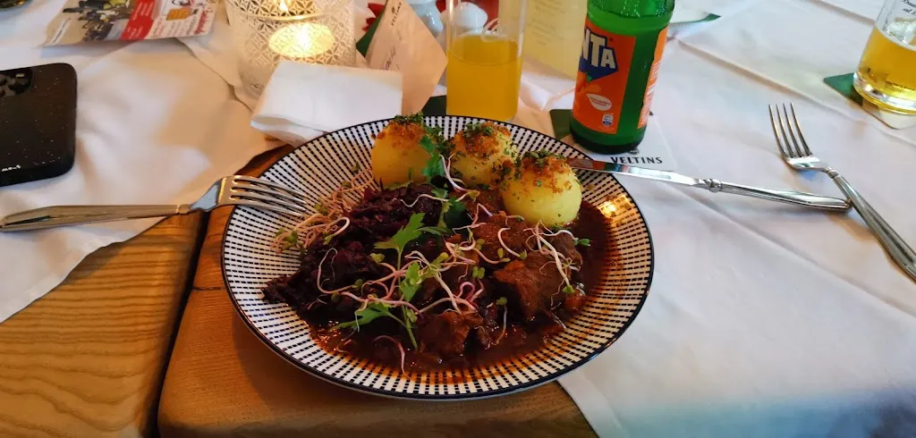 Lothar Herzau_Gasthaus zu Teicha - Inh. Yvonne Weise -_Petersberg_review