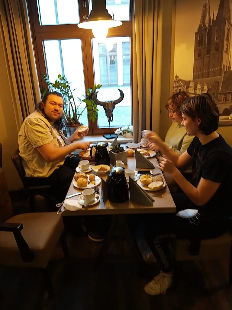 Mil Art Media_Hotel Schwarzer Adler Stendal_Stendal_review