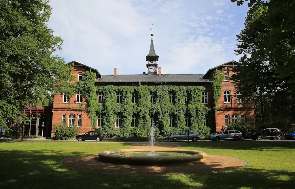 Salus-Fachklinikum Uchtspringe_Stendal_slider_image_1