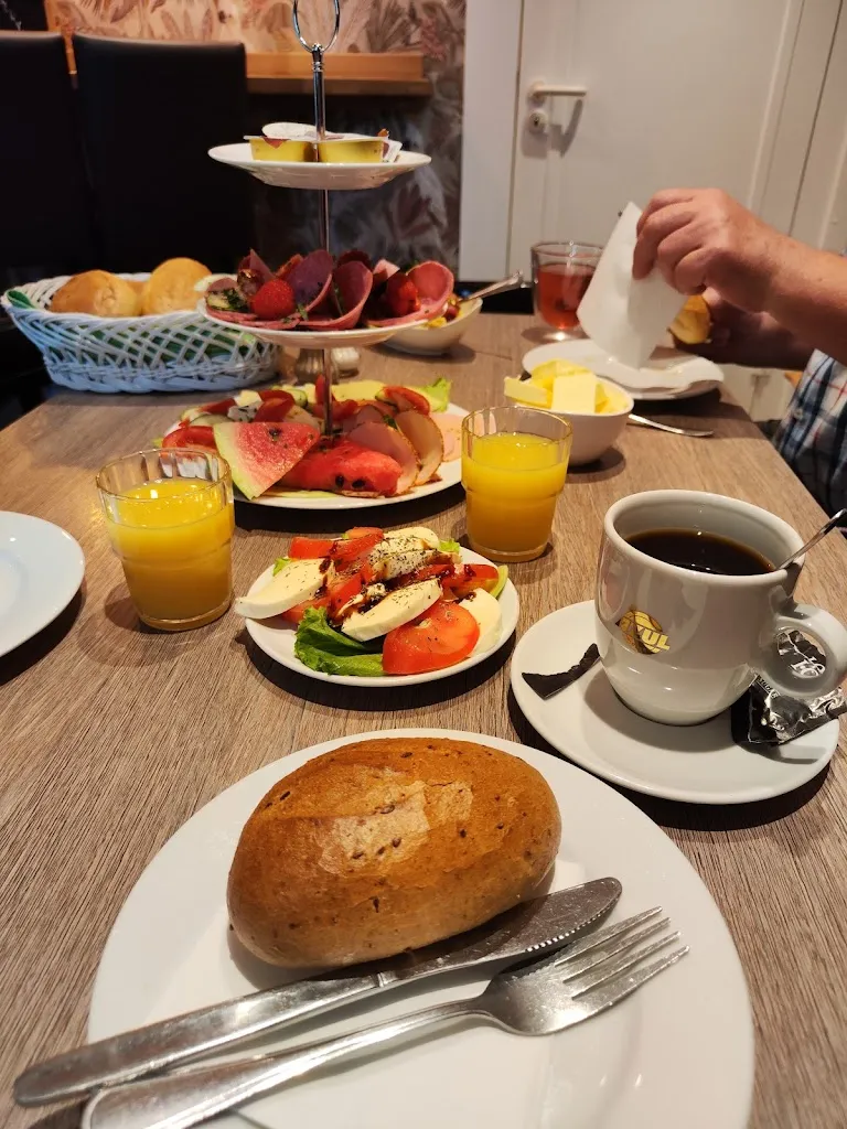 Konditorei & Café Trieb_Wanzleben-Börde_slider_image_2