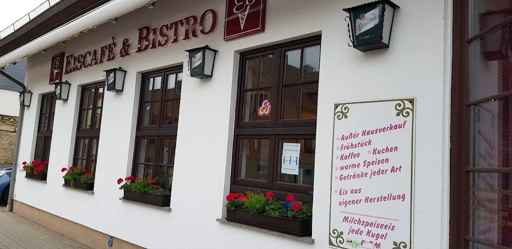 Eiscafé Brauckmann_Bördeland_slider_image_1