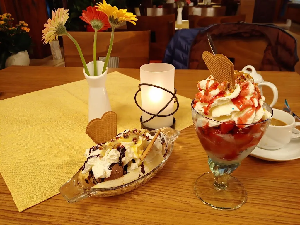 Eiscafé Brauckmann_Bördeland_slider_image_3