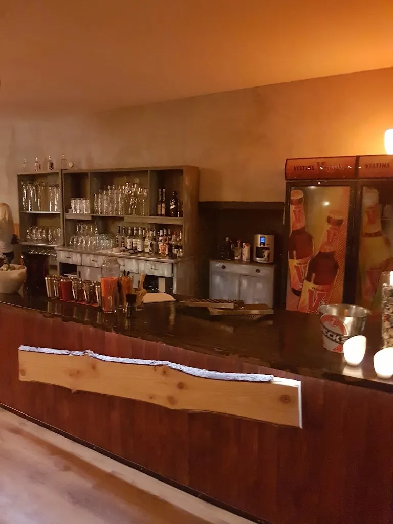 Lari Fari Beckendorf restaurant in Oschersleben