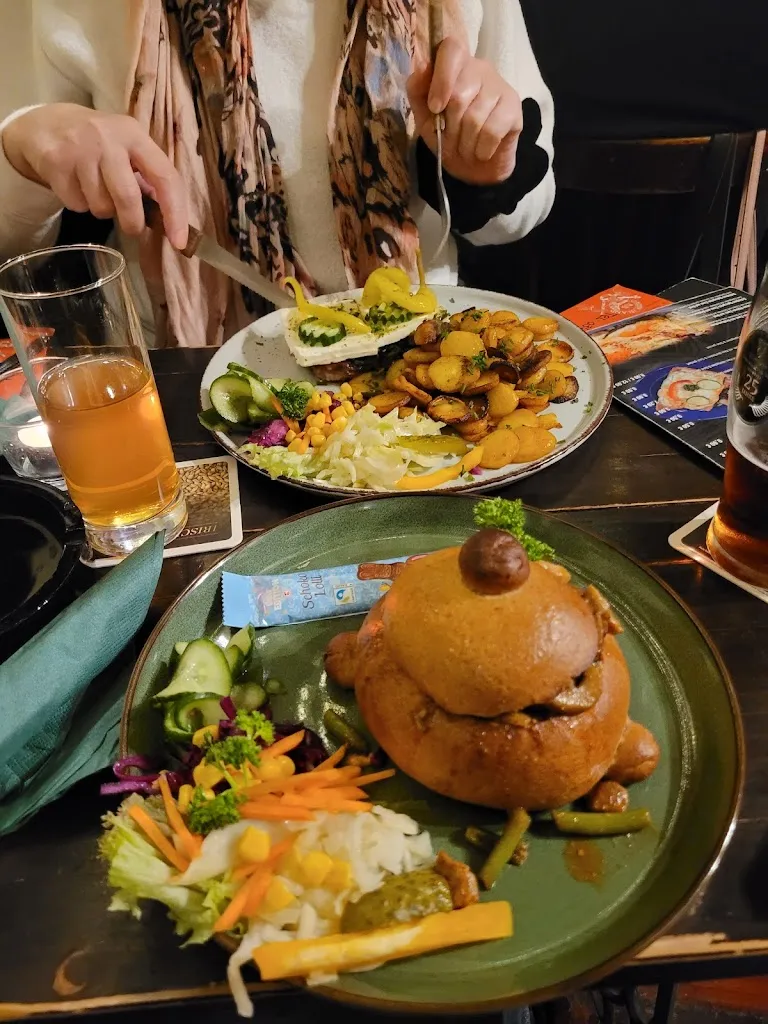 Menu_Green Island Pub_Zeitz_image_7