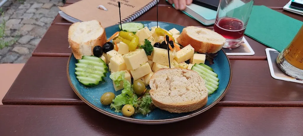 Green Island Pub_Zeitz_slider_image_3