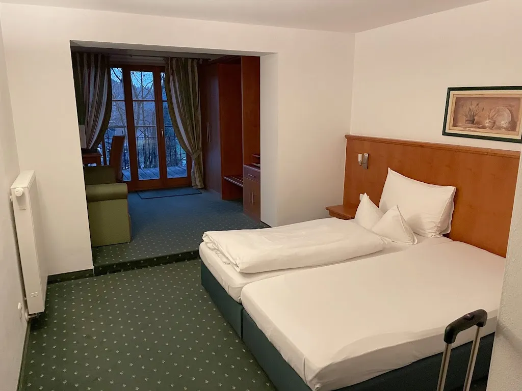 Roman Hölzl_Landgasthof zum Müller_Ruderting_review