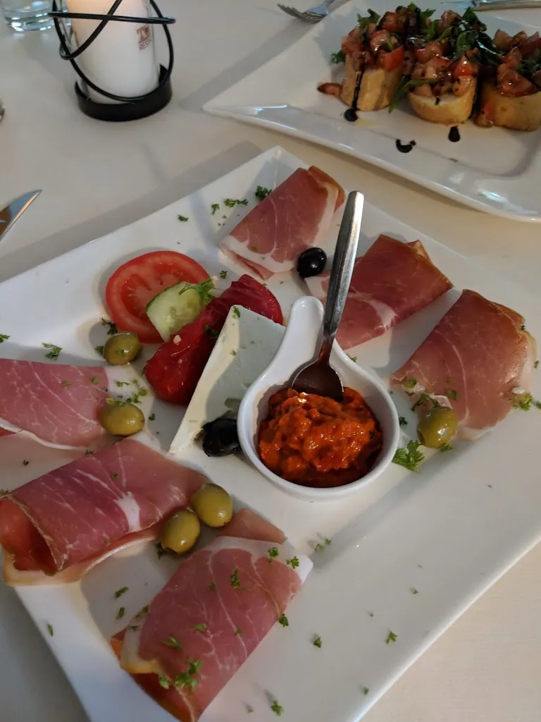 Menu_Tunici's Restaurant Ahrensburg_Ahrensburg_image_7