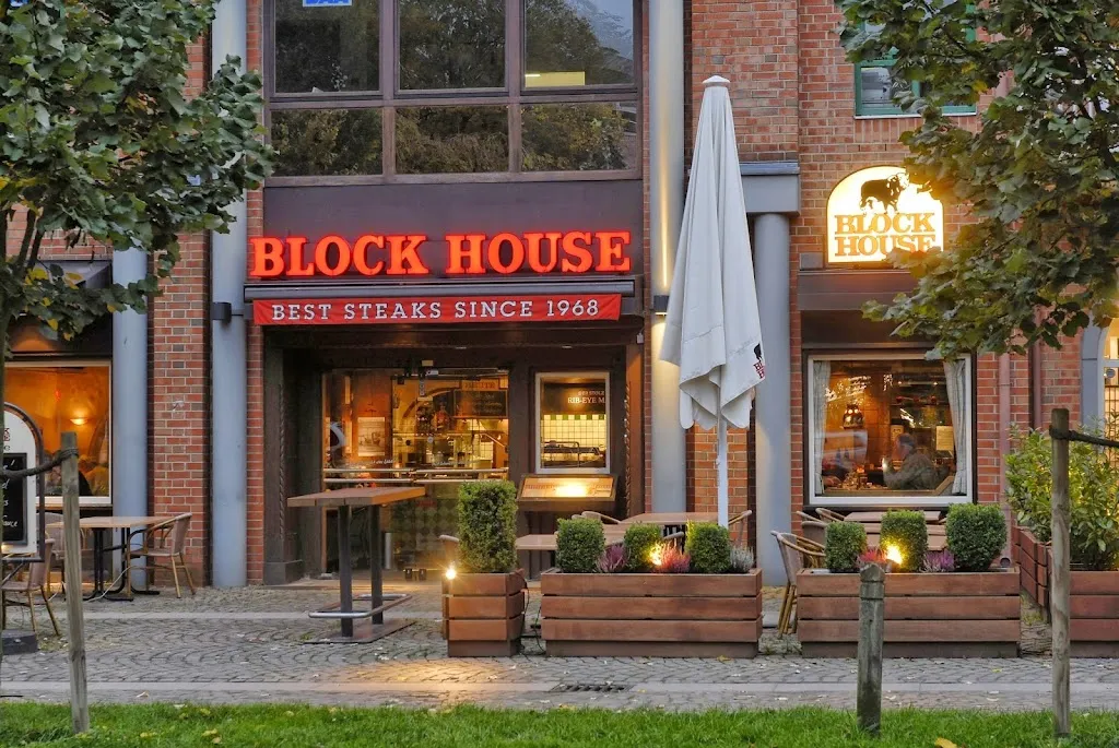BLOCK HOUSE Ahrensburg restaurant in Ahrensburg