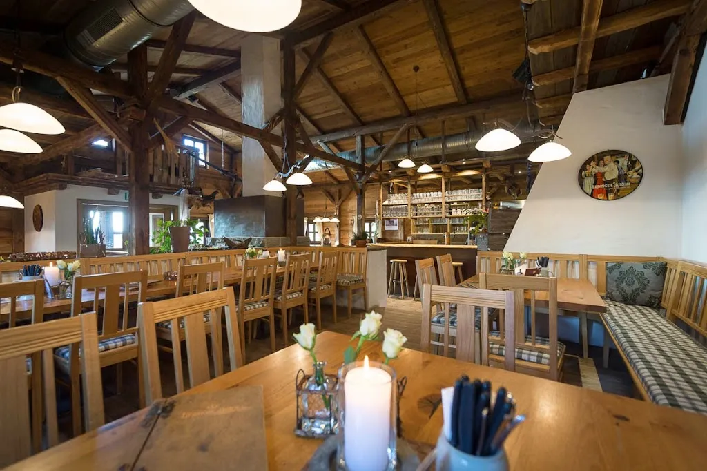 Erdinger Urweisse Hütt'n zum Hannes restaurant in See